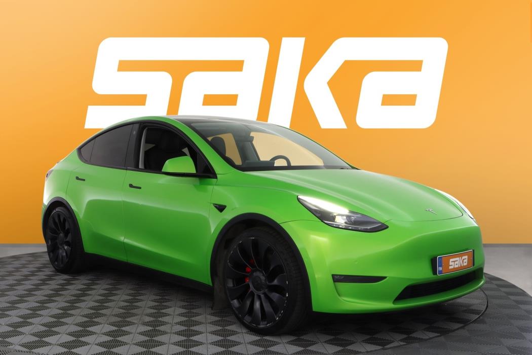 TESLA Model Y 2022