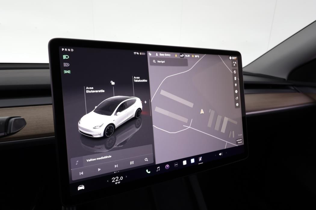TESLA Model Y 2022
