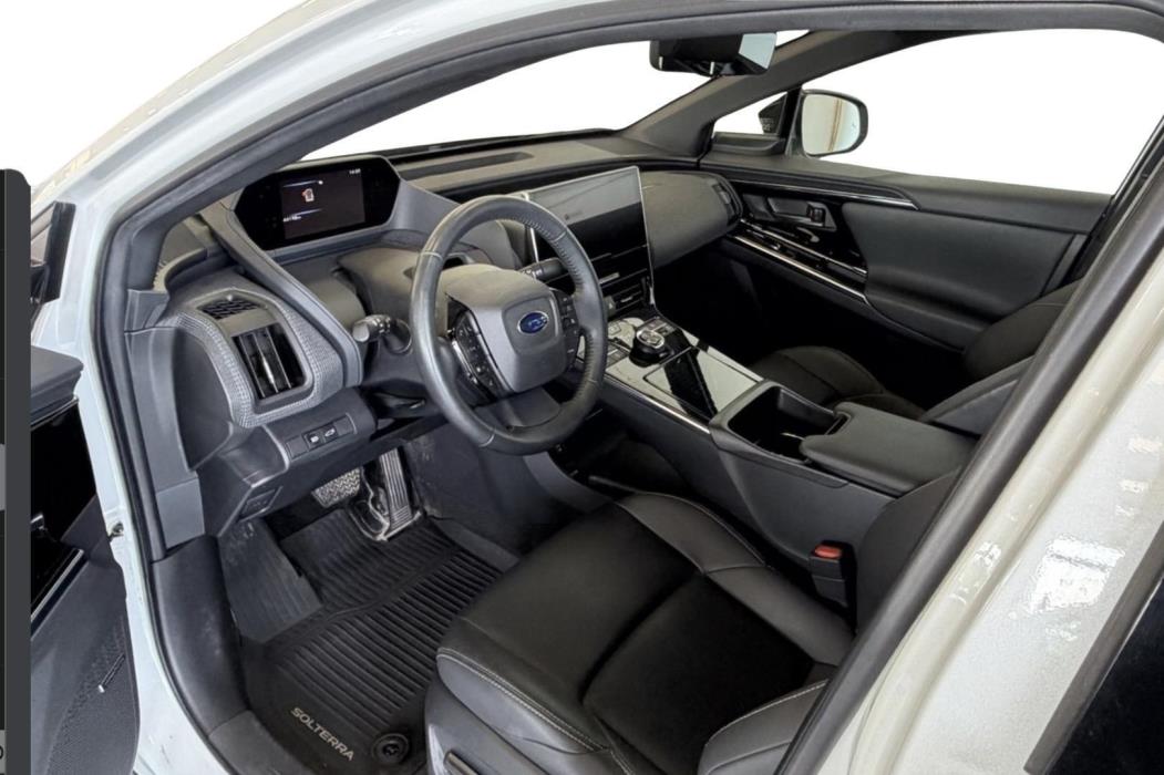 SUBARU Solterra 2023