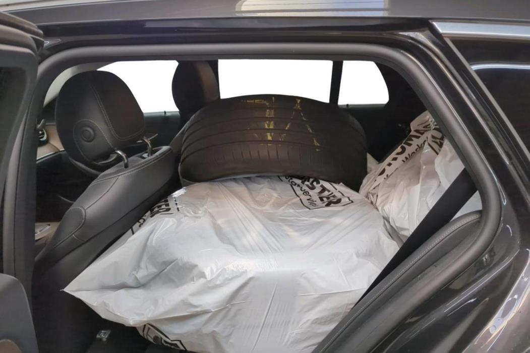 MERCEDES-BENZ E 2021