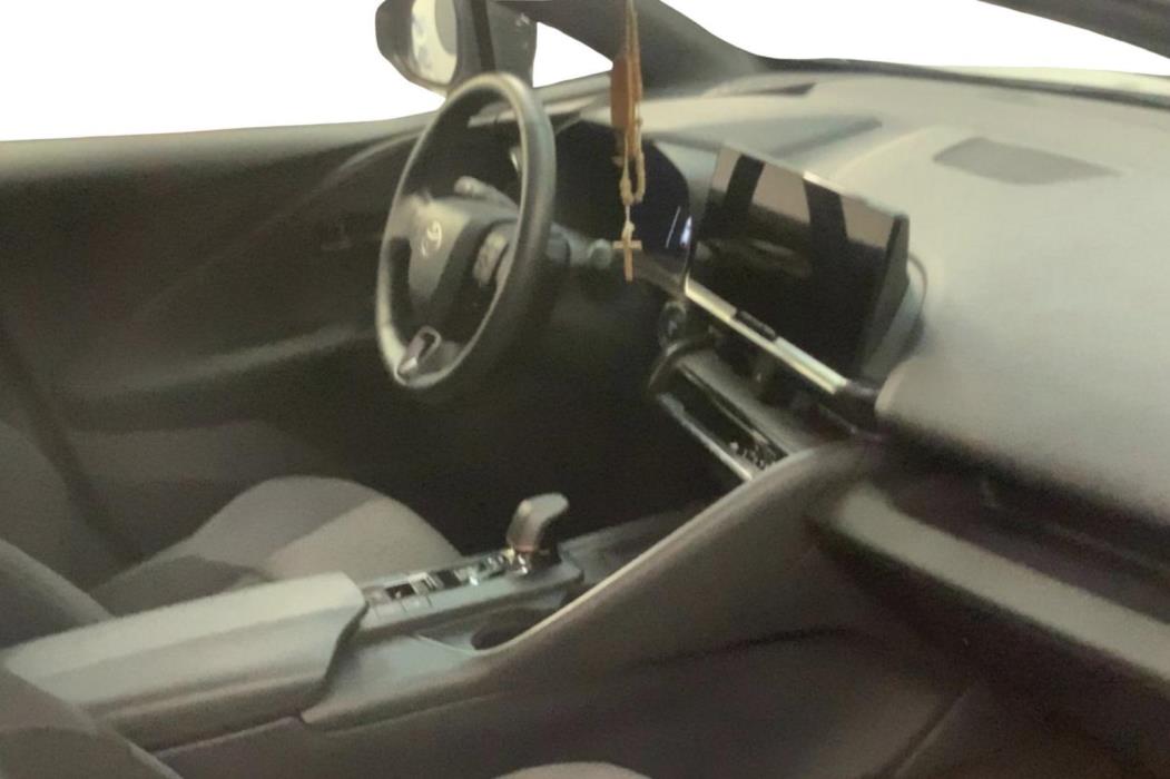 TOYOTA C-HR 2024