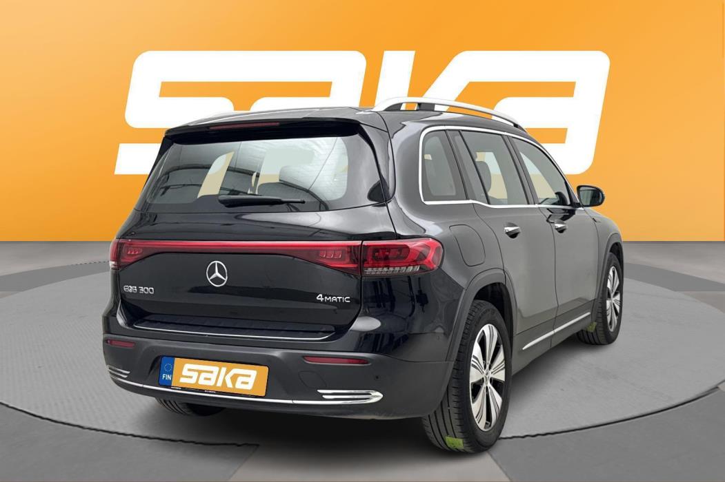 MERCEDES-BENZ EQB 2023