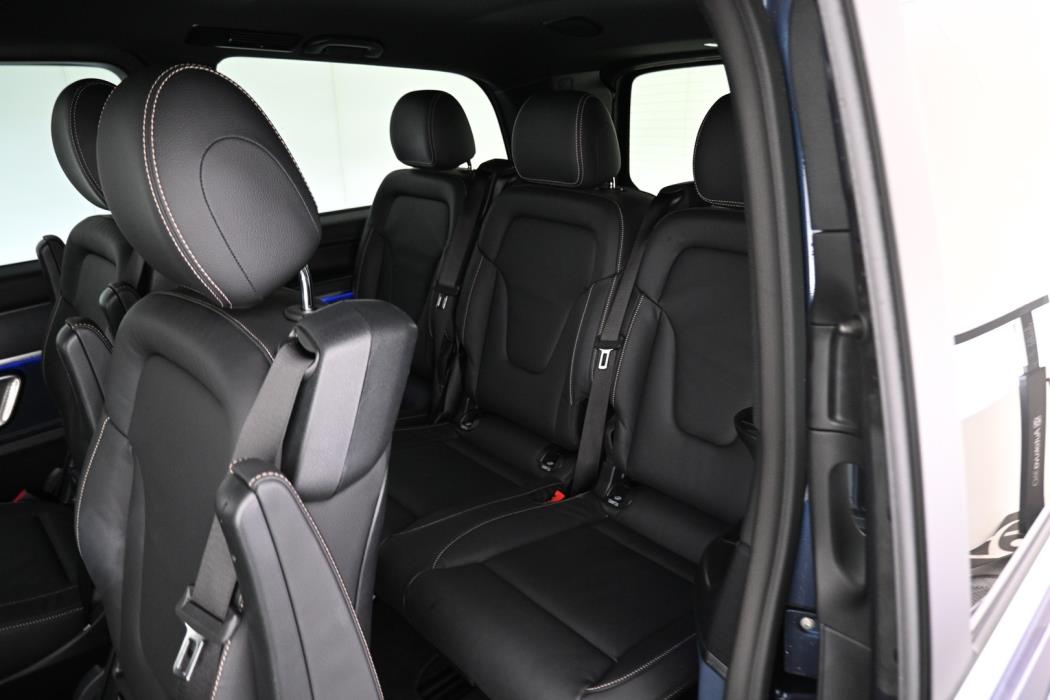 MERCEDES-BENZ EQV 2025
