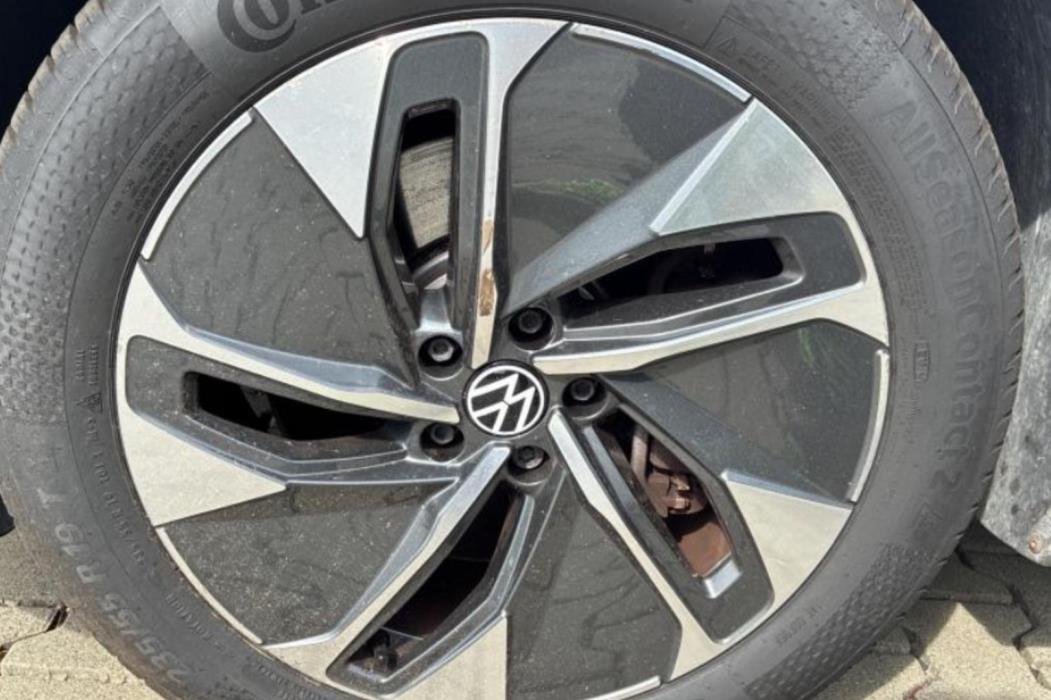 VOLKSWAGEN ID.4 2023