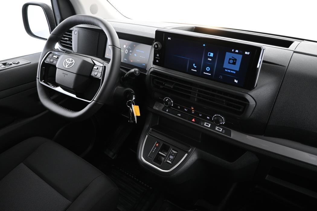TOYOTA Proace EV 2025