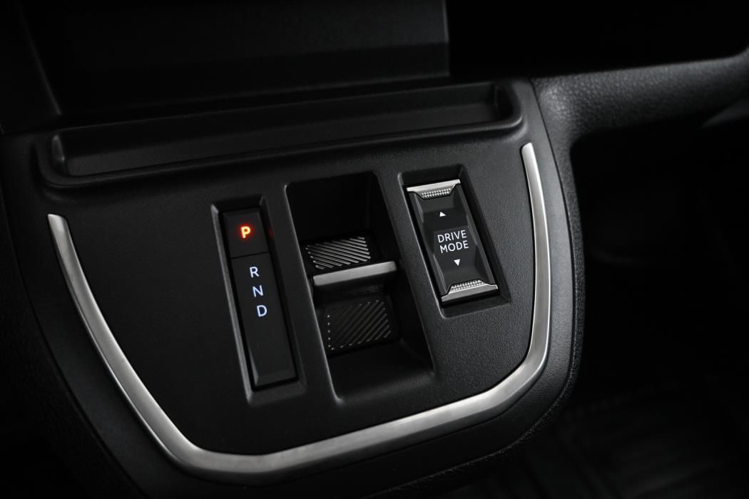 TOYOTA Proace EV 2025