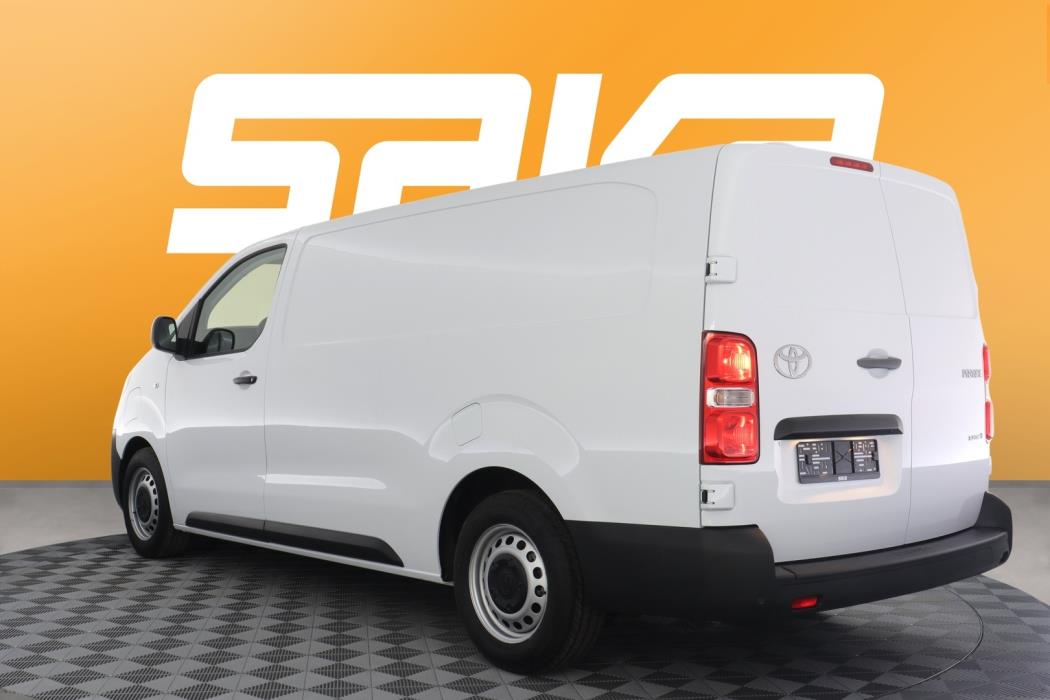 TOYOTA Proace EV 2025