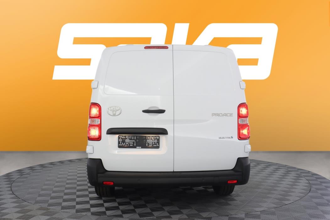 TOYOTA Proace EV 2025