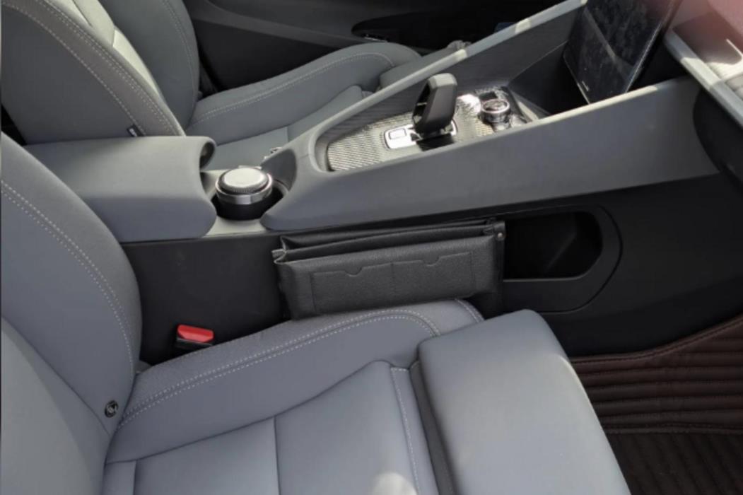 POLESTAR 2 2024