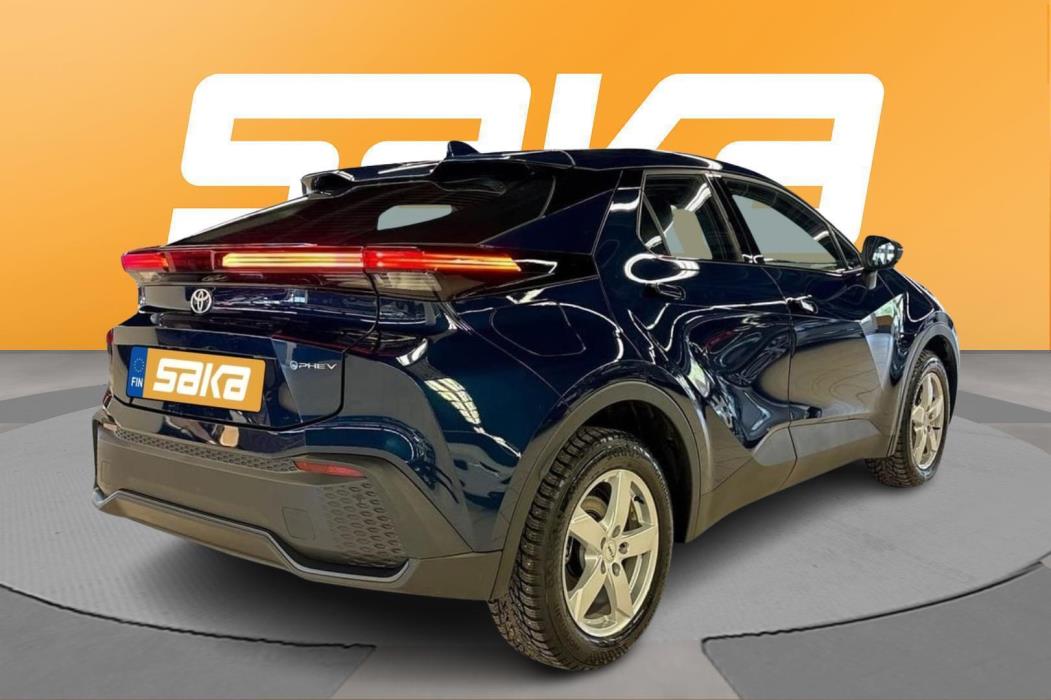 TOYOTA C-HR 2025