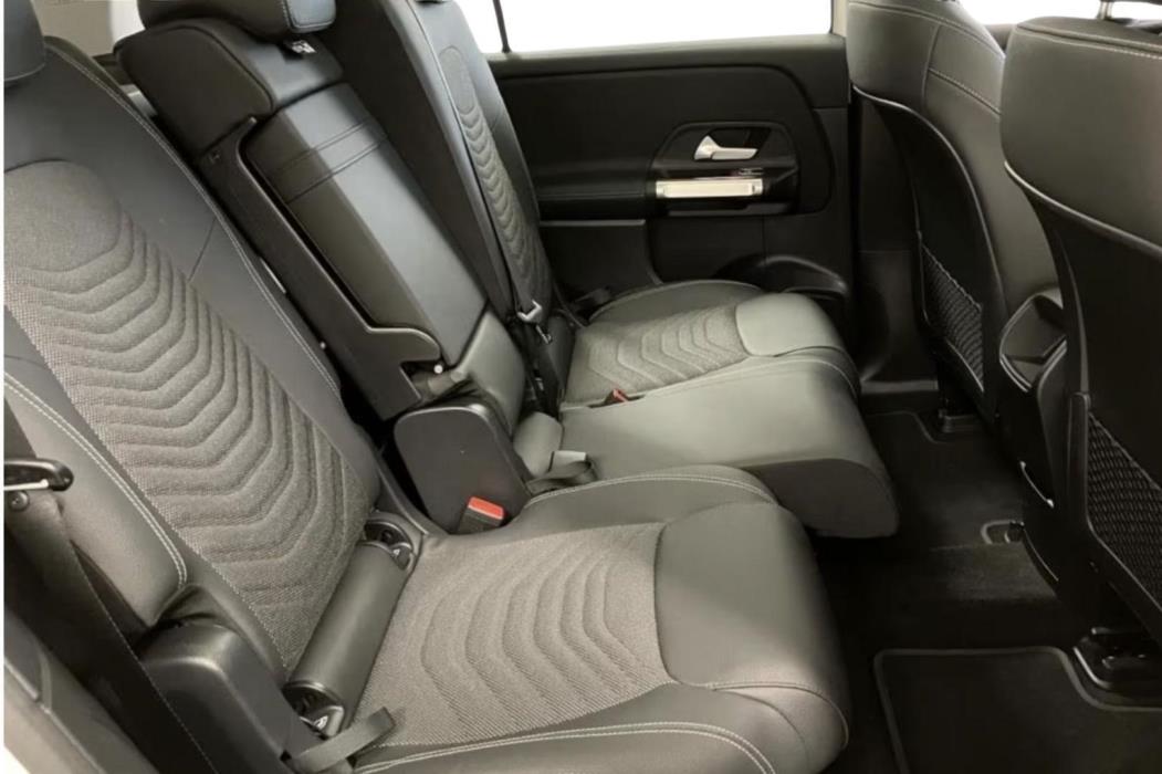 MERCEDES-BENZ EQB 2025