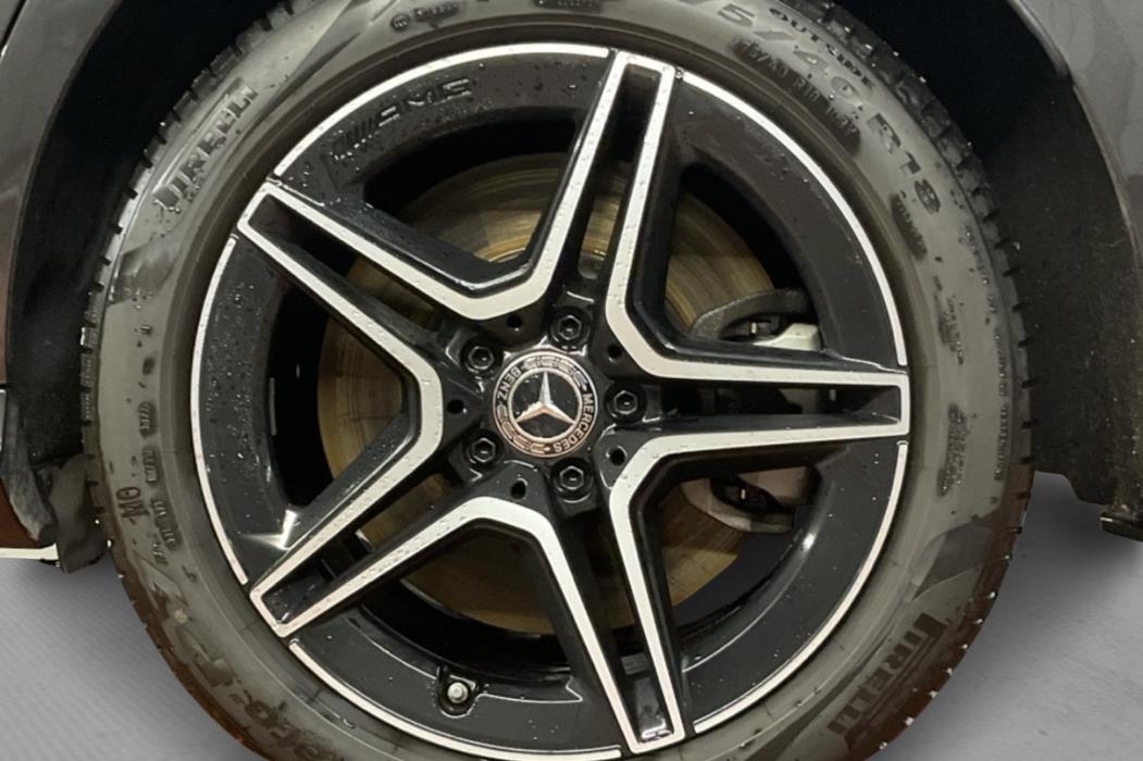 MERCEDES-BENZ E 2023