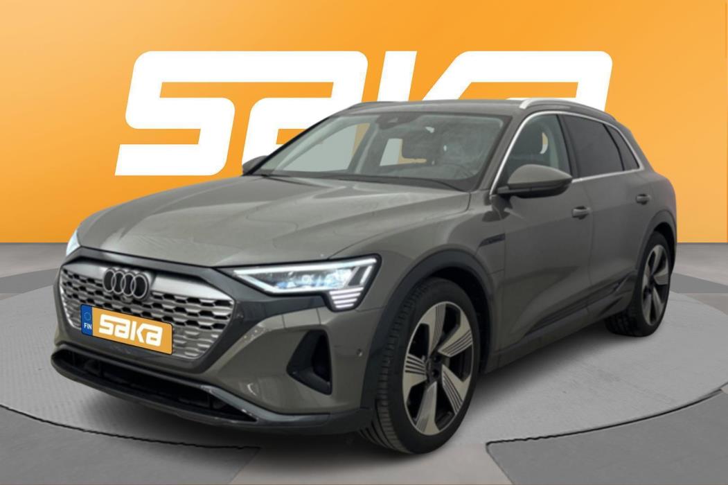 AUDI Q8 e-tron 2024