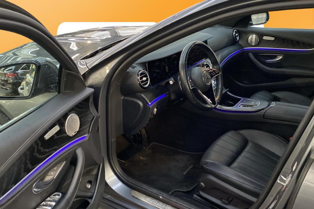 MERCEDES-BENZ E 2023