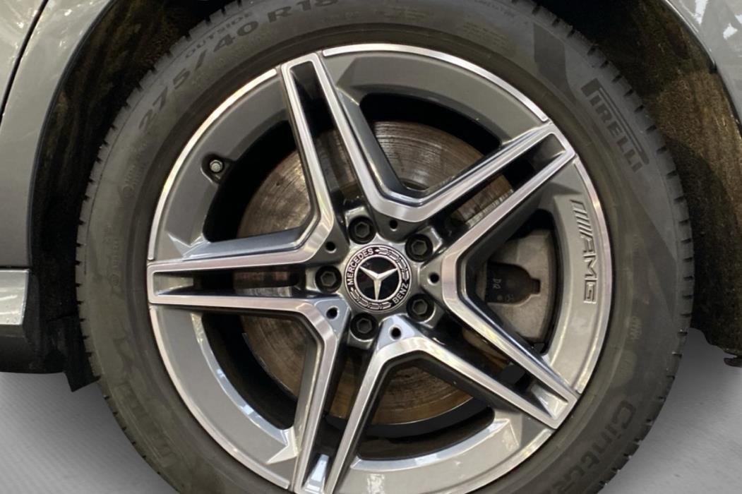 MERCEDES-BENZ E 2023