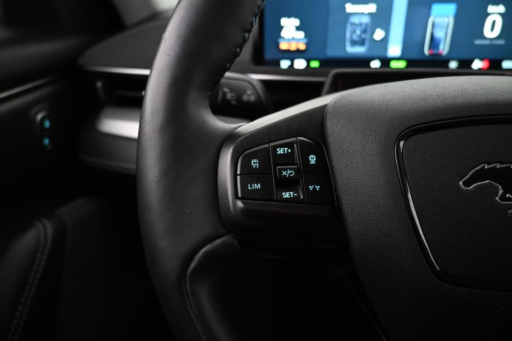 FORD Mustang Mach-E 2021