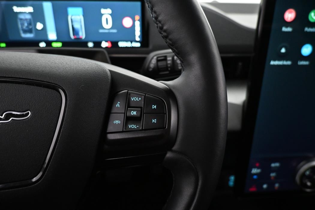 FORD Mustang Mach-E 2021