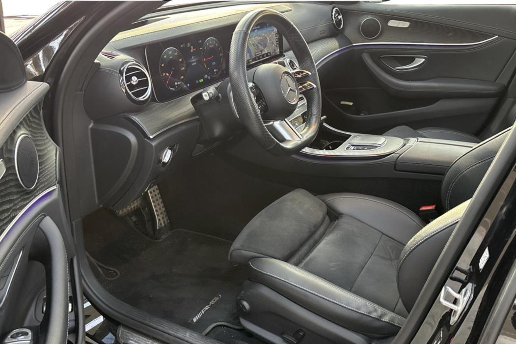 MERCEDES-BENZ E 2023