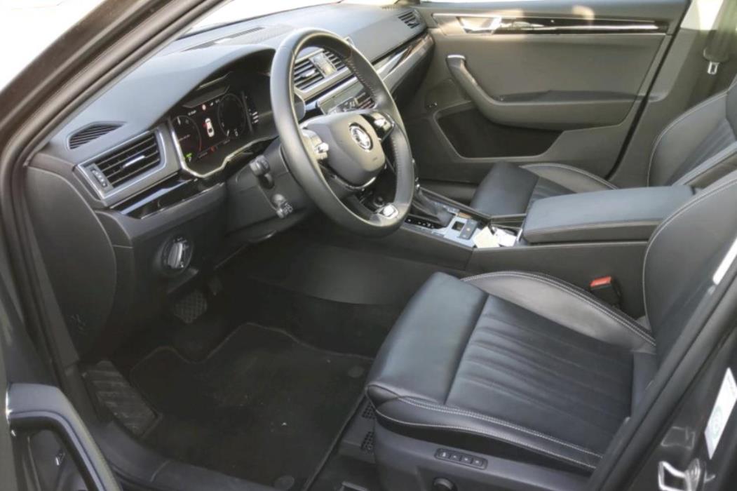 SKODA Superb 2023