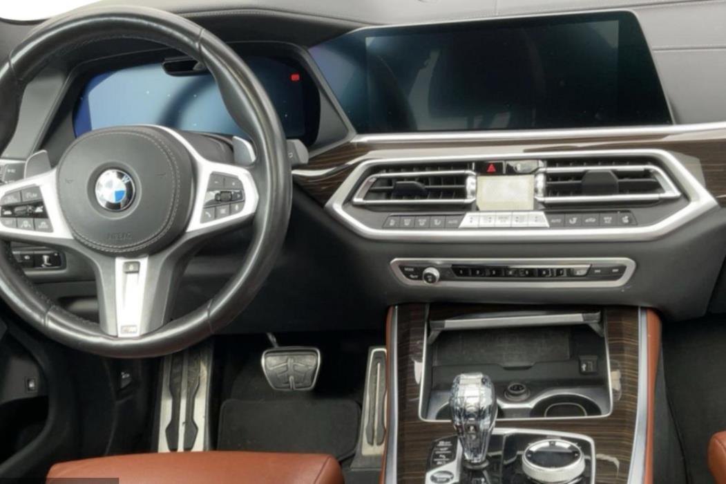 BMW X5 2021