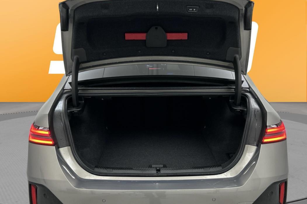 BMW I5 M60 2024