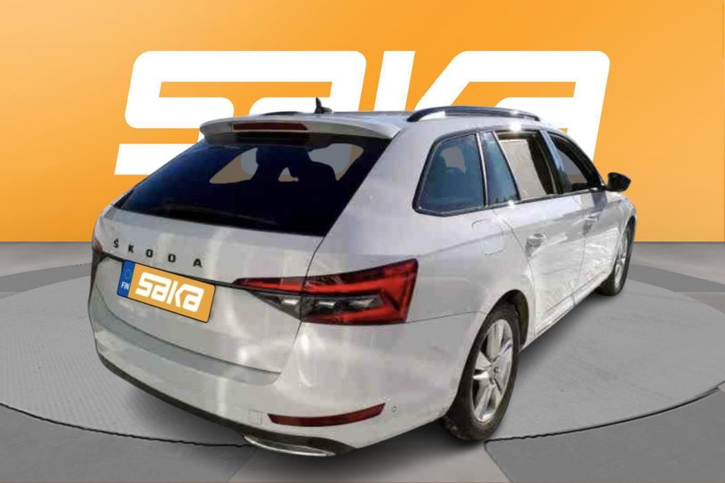 SKODA Superb 2023