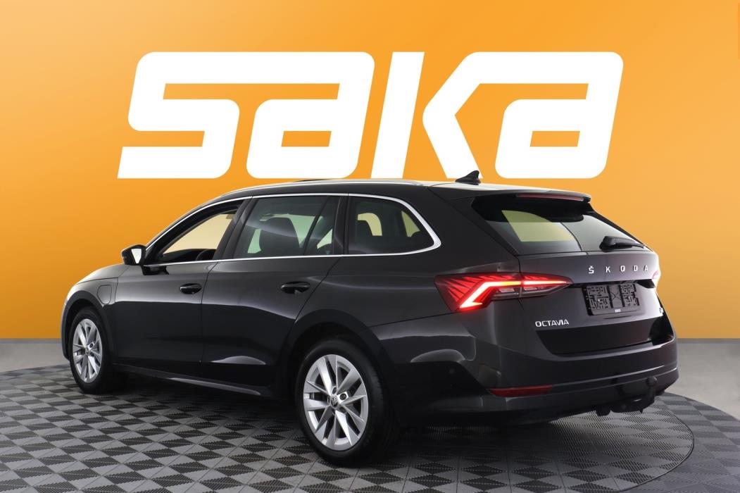 SKODA Octavia 2023