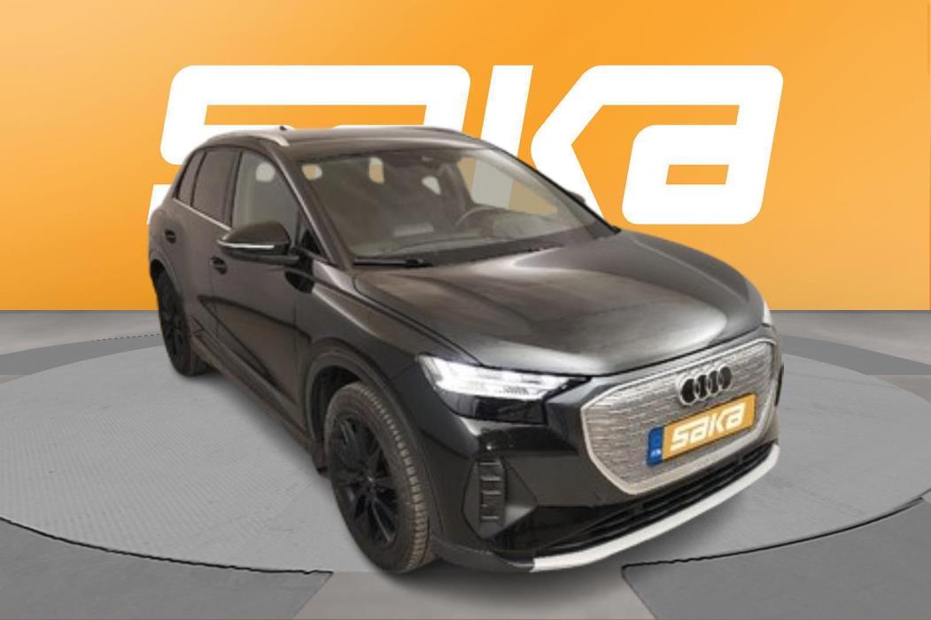 AUDI Q4 e-tron 2024