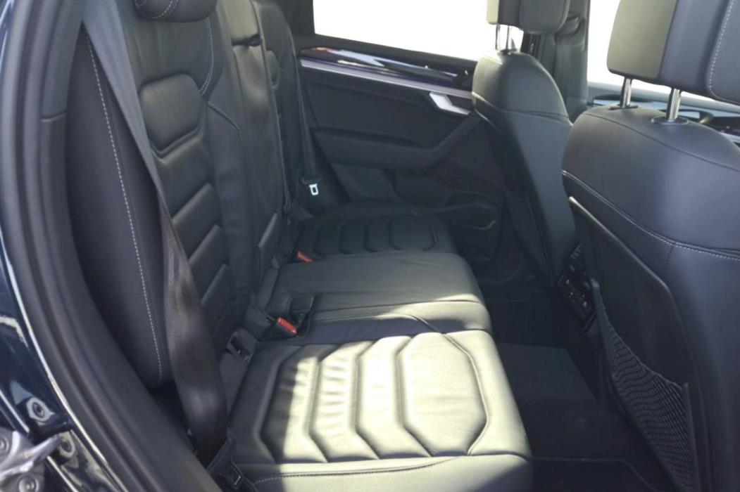 VOLKSWAGEN Touareg 2023