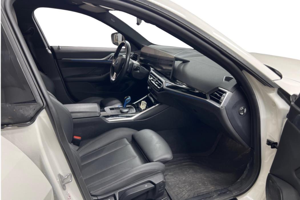 BMW i4 2023