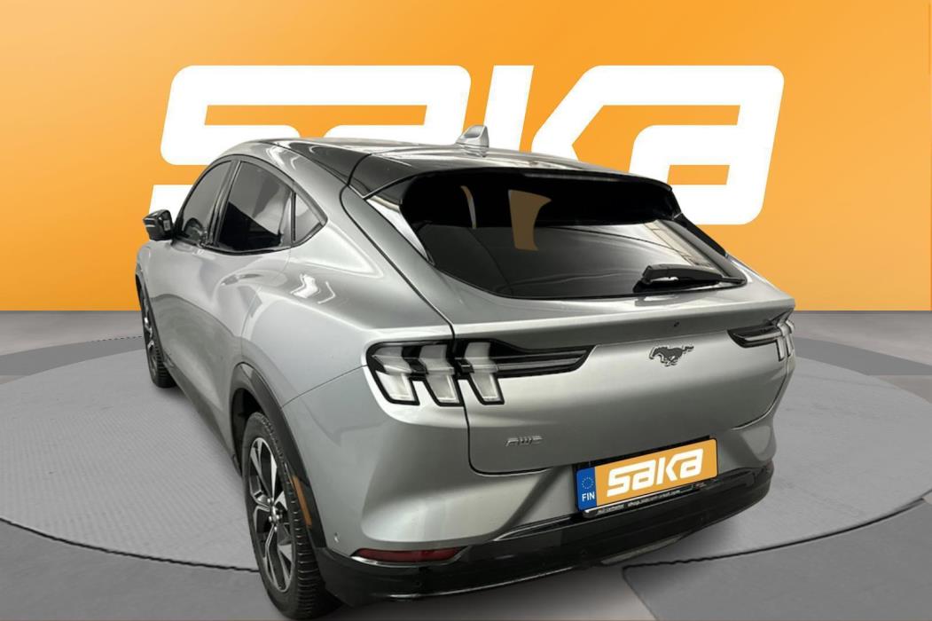 FORD Mustang Mach-E 2021