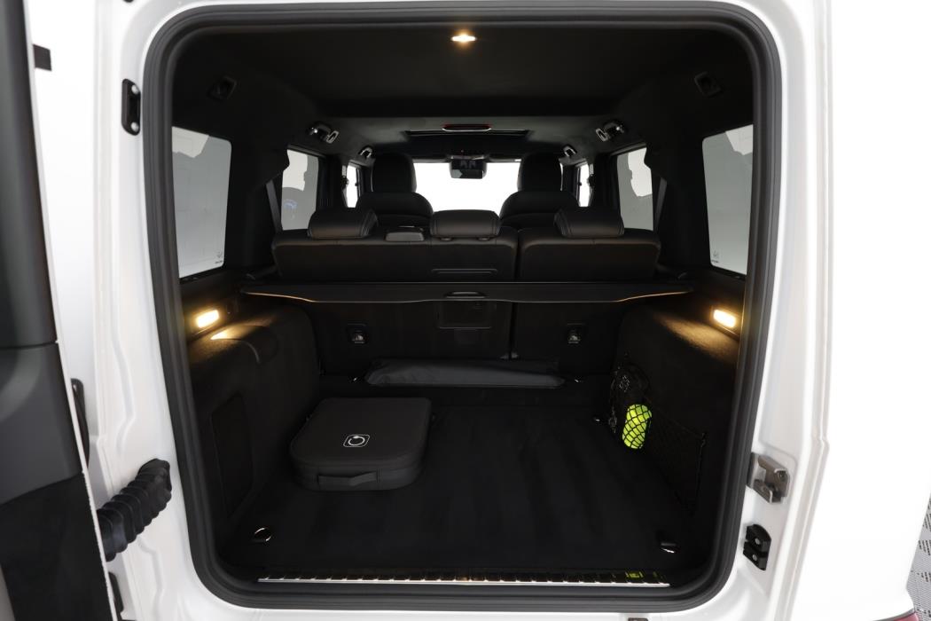 MERCEDES-BENZ G 2025