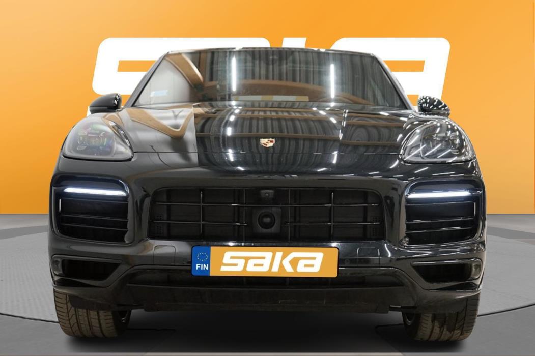 PORSCHE Cayenne 2023
