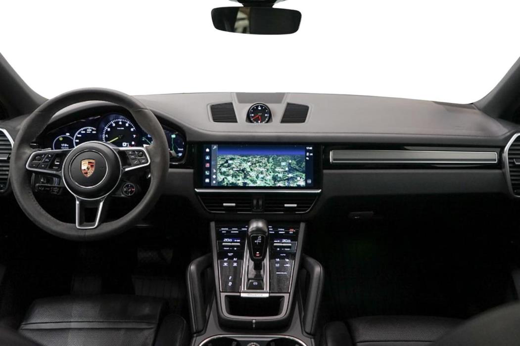 PORSCHE Cayenne 2023