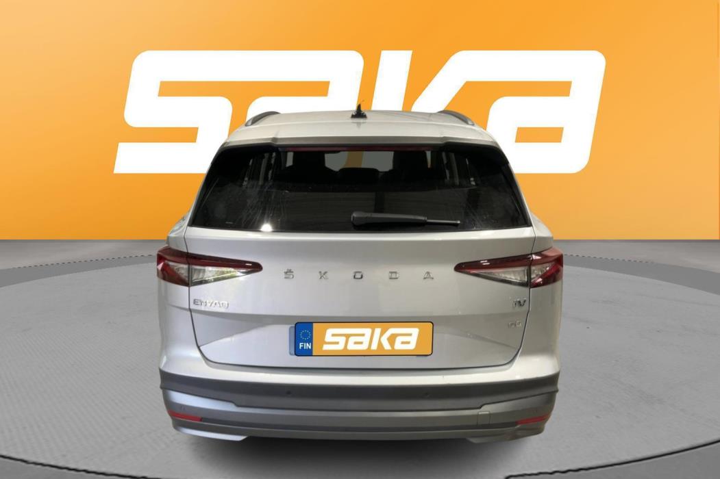 SKODA Enyaq 2022