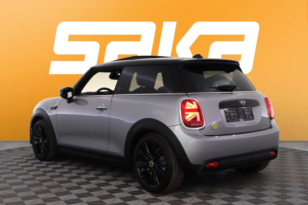 MINI Hatchback 2023