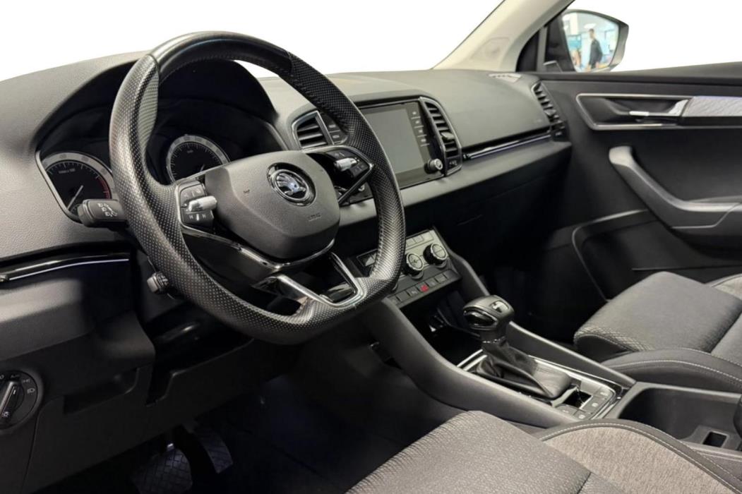 SKODA Karoq 2023