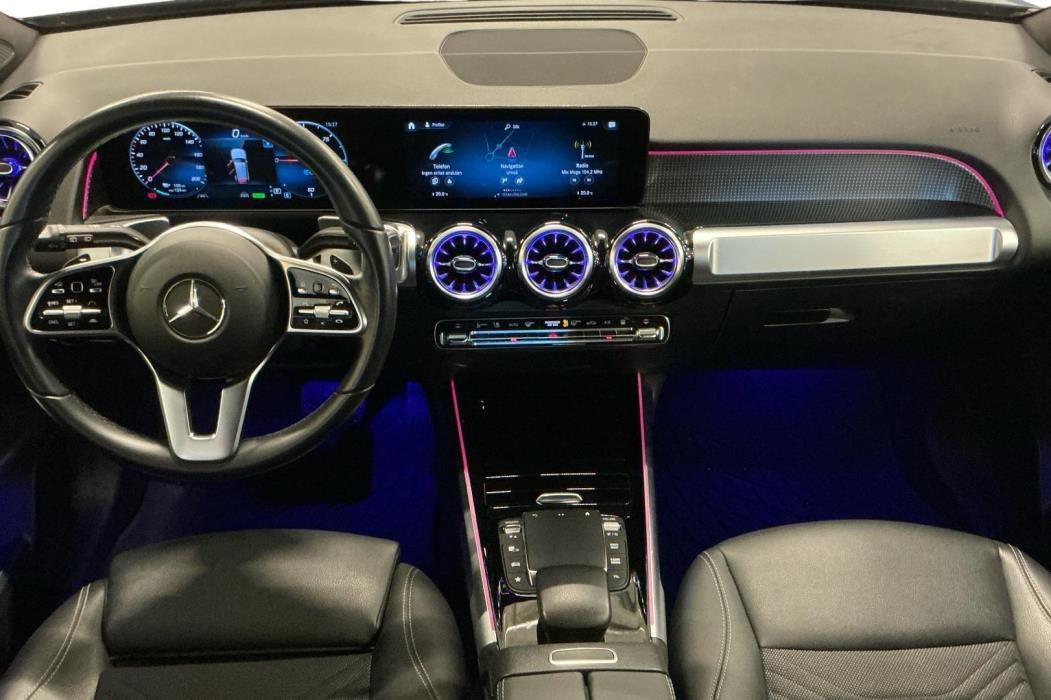 MERCEDES-BENZ EQB 2023