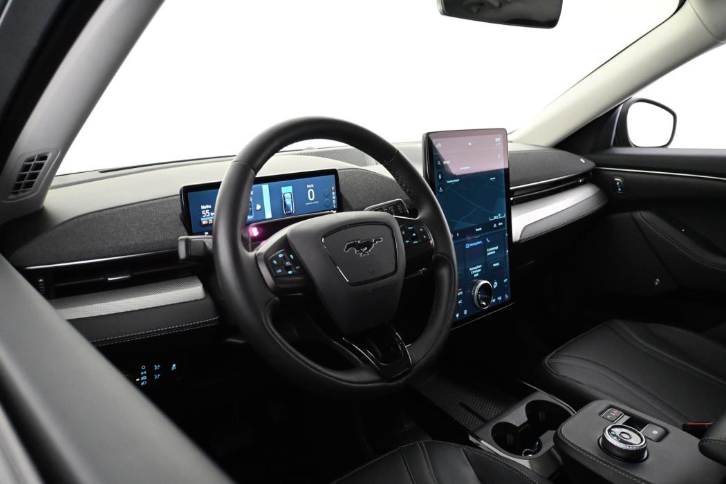 FORD Mustang Mach-E 2022