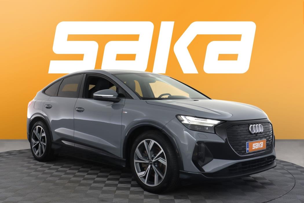 AUDI Q4 e-tron 2023