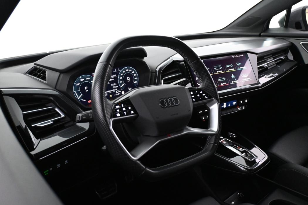 AUDI Q4 e-tron 2023