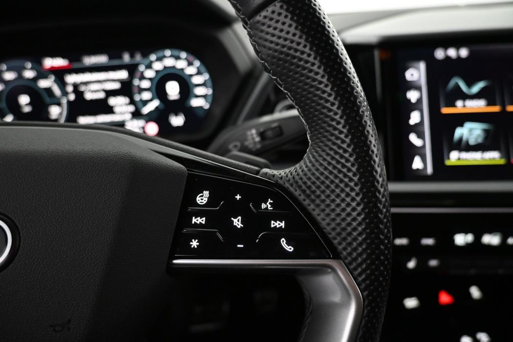 AUDI Q4 e-tron 2023