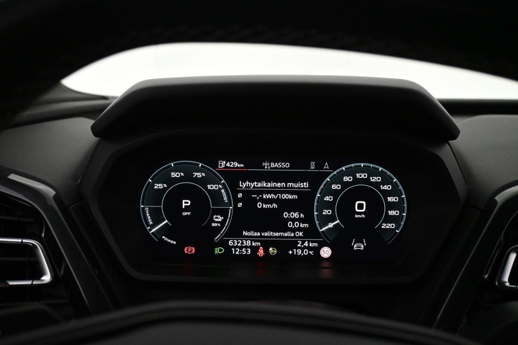 AUDI Q4 e-tron 2023