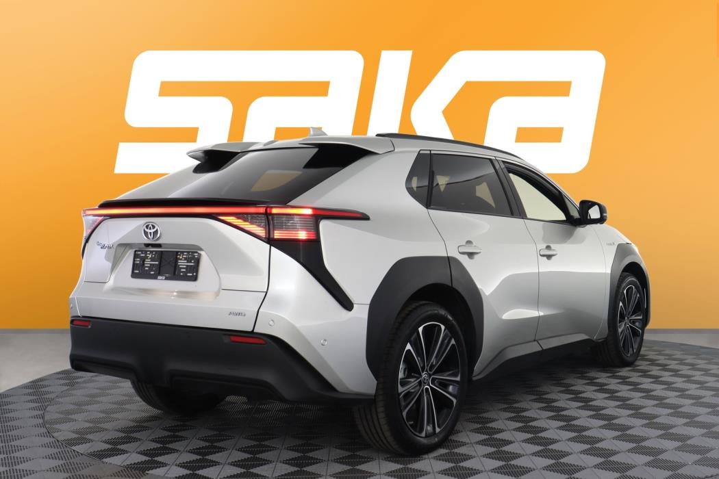 TOYOTA bZ4X 2024