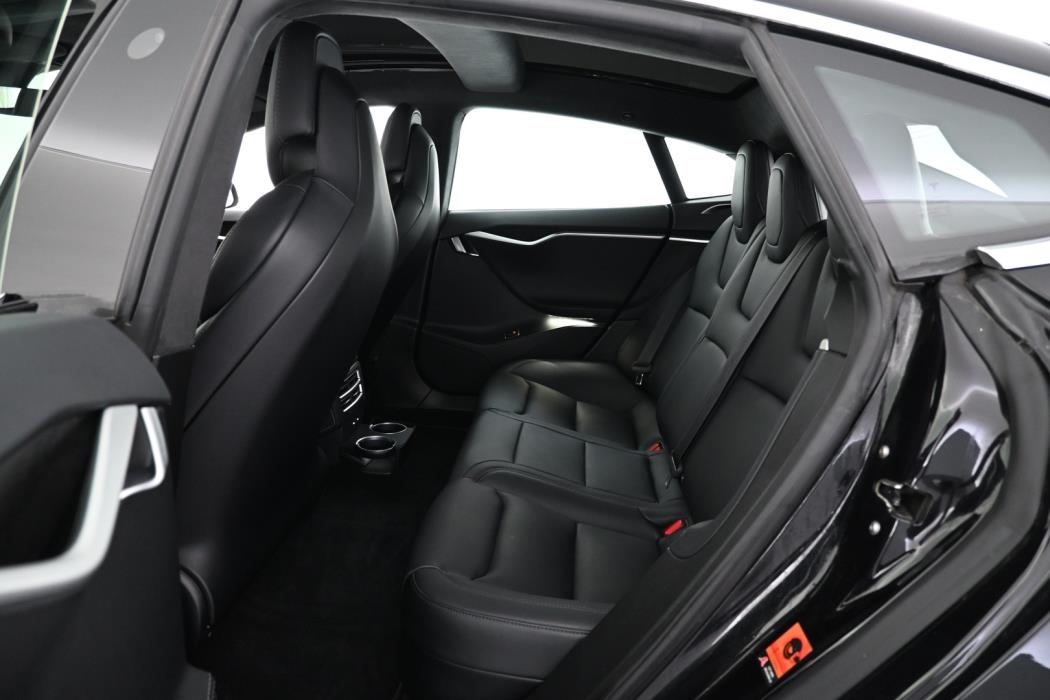 TESLA Model S 2018