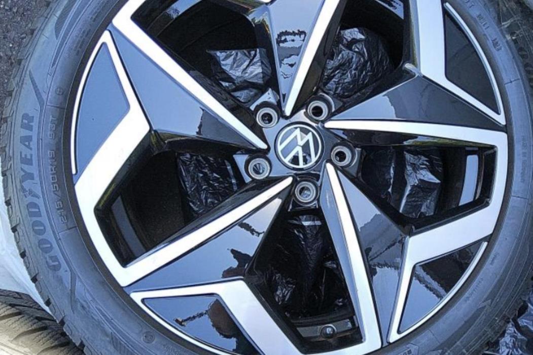 VOLKSWAGEN ID.3 2023