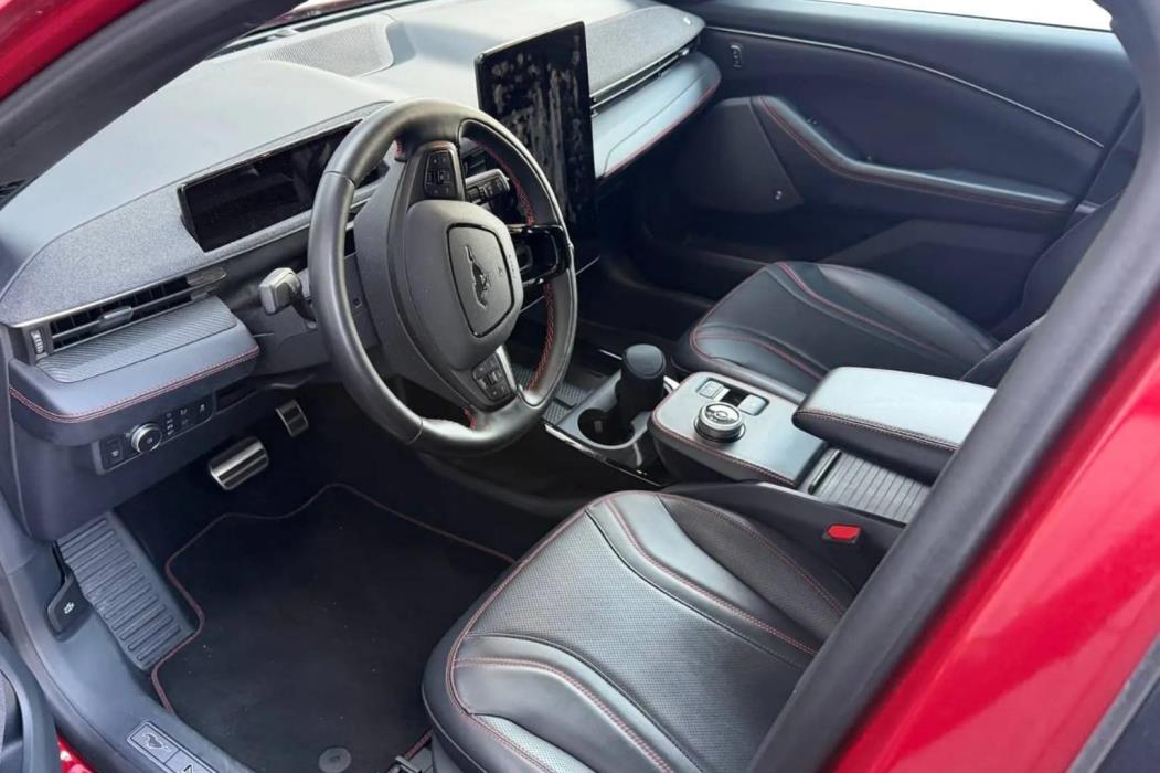 FORD Mustang Mach-E 2022
