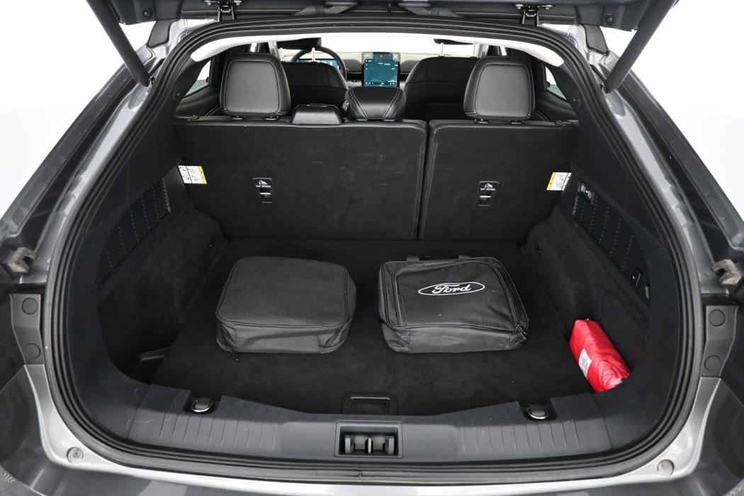 FORD Mustang Mach-E 2021