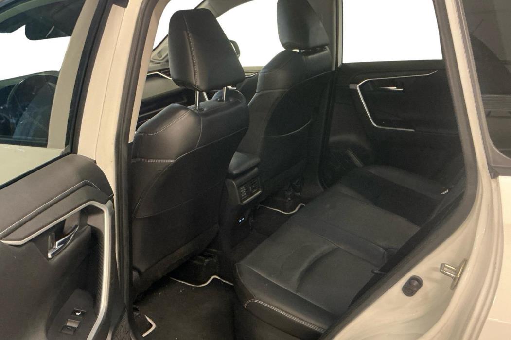TOYOTA RAV4 2023