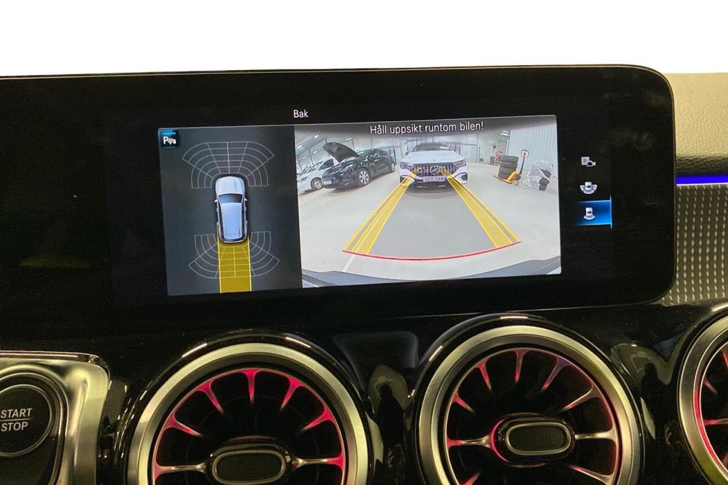 MERCEDES-BENZ EQB 2023